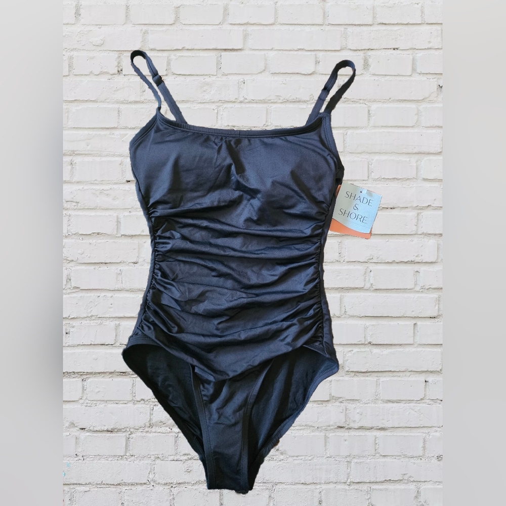SHADE & SHORE Shirred Scoop Neck Full Coverage One Piece Swimsuit - Picture 5 of 5